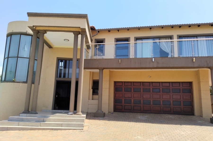 5 Bedroom Property for Sale in Birdwood Estate North West